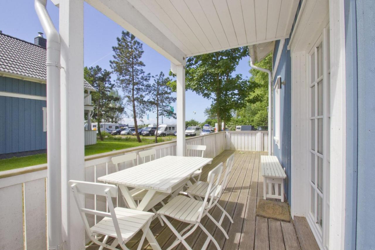 Ferienhaus Frigga Haus Terrasse, Meerblick Wiek auf Rügen Exterior foto