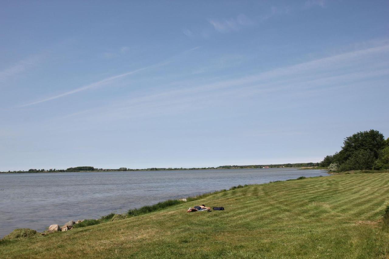 Ferienhaus Frigga Haus Terrasse, Meerblick Wiek auf Rügen Exterior foto